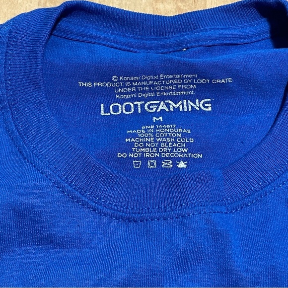 Loot Crate Exclusive Blue Uncle Vlad’s Wall Chicken Short Sleeve Tee Men’s SzMed - Picture 2 of 4